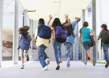 Elevii intră în vacanța de Paști