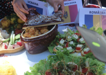 FOTO. Târgul bucatelor tradiționale țărilor Europei la BP „Dimitrie Cantemir”