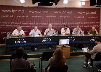 Apel către Parlament să amâne aprobarea legii drepturilor de autor