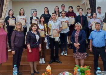 Elevul și Liceanul anului sunt  de la LT „Vasile Alecsandri”