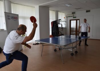 Competiție de ping – pong între judecători și reprezentanți ai asociațiilor obștești