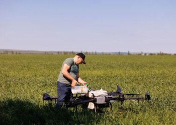 Dronele ajută agricultorii moldoveni să economisească resurse în proporții semnificative