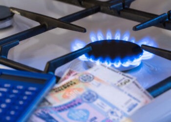 Criza energetică folosită ca instrument de manipulare a consumatorilor