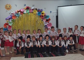 Copiii de la grădinița „Delia” promovează tradițiile naționale
