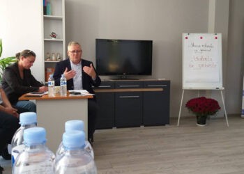 „Violența ne privește”-  masă rotundă, organizată de Centrul CREDO