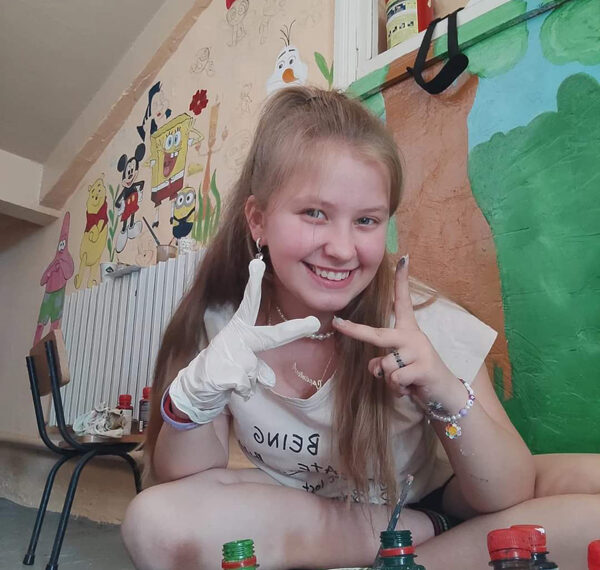 Capitolina Cozma: „Frumusețea omului e trecătoare și eu vreau să o mențin mereu prin picturi”