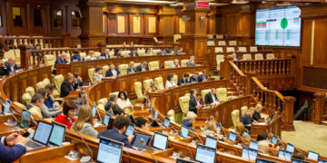 Statutul de oligarh va fi atribuit de Parlament în baza unor criterii prevăzute de lege