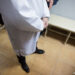 Un medic din Ungheni a fost condamnat condiționat pentru că a lăsat un om să moară