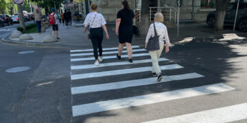 Cetățenii pot investi în trei instrumente financiare de bază, consilier BNM