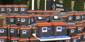 CNAMUP a recepționat 300 de genți frigorifice pentru transportarea medicamentelor oferite de OIM