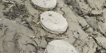 Trei mine antitanc au fost descoperite pe malul Prutului