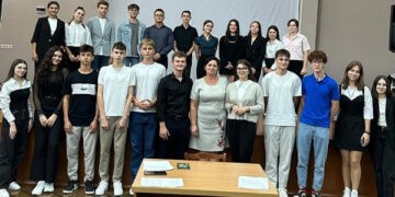 Consiliul Elevilor de la LT „Gheorghe Asachi”  începe noul an școlar cu planuri îndrăznețe