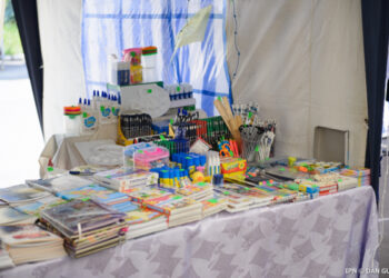 Mii de copii vor primi ghizdane și rechizite școlare în cadrul unei campanii de caritate