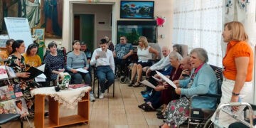 O zi cu muzică, dans și voie bună  pentru a uita de povara bătrâneții