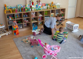Program pentru formalizarea activității de îngrijitori de copii