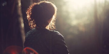 Veniți și o luați pe mama