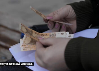 VIDEO. Plicurile cu bani în școli nu sunt o soluție