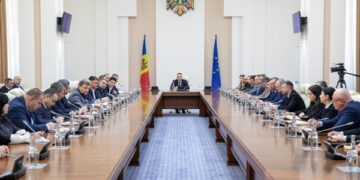 Guvernul îndeamnă autoritățile publice să formeze echipe la nivel raional pentru scrierea proiectelor