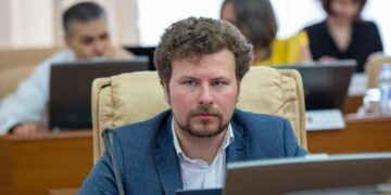 Ministerul Educației cere eliberarea din funcție a șefilor direcțiilor educație angajați contrar cadrului legal