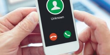 Ingineria socială prin telefon (vishing)