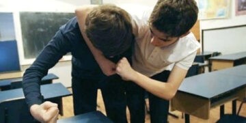 Elevii violenți vor putea fi exmatriculați de la școală