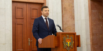 Noul ministru al mediului a fost învestit în funcție