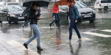 Vremea devine instabilă: De la temperaturi de +30 de grade se poate ajunge la înghețuri la suprafața solului