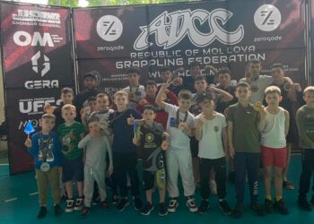15 medalii au câștigat unghenenii la grappling