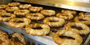 Micii producători pot accesa granturi de până la 500 mii de lei într-un program de stat