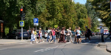 Moldovenii trăiesc în medie 72 de ani