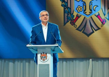 Renato Usatîi: „Moldova poate fi salvată  doar prin dictatura ordinii în interesul statului  și dictatura responsabilității față de cetățeni”
