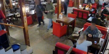 Doi funcționari din Parlament și din Poliția de Frontieră, reținuți pentru trădare de patrie