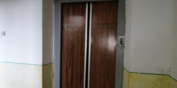 Detalii despre cazul copilului căzut în puțul unui lift la Ungheni