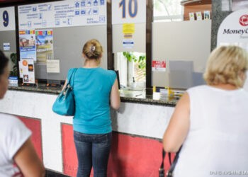 Prestațiile sociale care nu sunt ridicate 12 luni la rând se suspendă