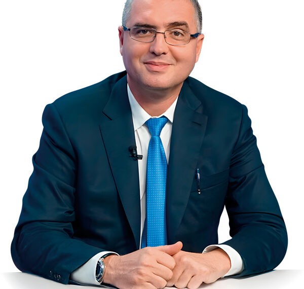 Echipa lui Renato Usatîi a elaborat un proiect de lege privind protejarea pământului moldovenesc prin Constituție