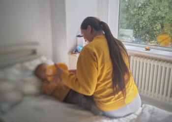 Copilul căzut în tunelul liftului de la etajul 6 a fost externat