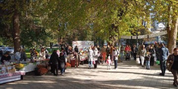 Iarmarocul de toamnă „Faptele bune  ne adună” de la ȘP „Spiridon Vangheli” –  un succes de solidaritate