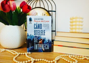 „Când stelele se întunecă” de PaulaMcLain:  un roman despre umbrele care ne definesc
