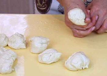 Taina dusă în mormânt