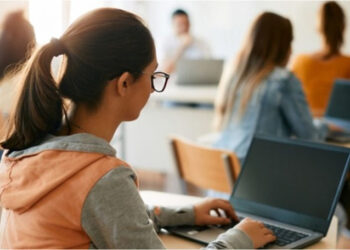 Elevii din Moldova vor participa la testarea PISA 2025
