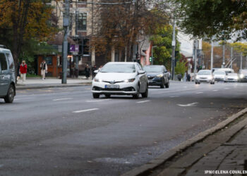 Din 1 aprilie, șoferii nu mai sunt obligați să includă faza scurtă a farurilor ziua