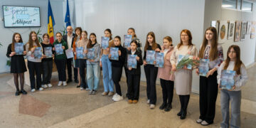 Parteneriat prin intermediul artei