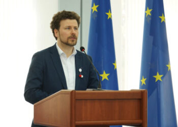 Noi oportunități pentru tineri. Program de dezvoltare a centrelor de tineret