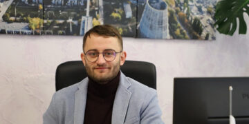 Vladimir Bîrzoi: „De la jurnalism  la comunicare instituțională în cadrul celui mai mare producător de energie din țară”