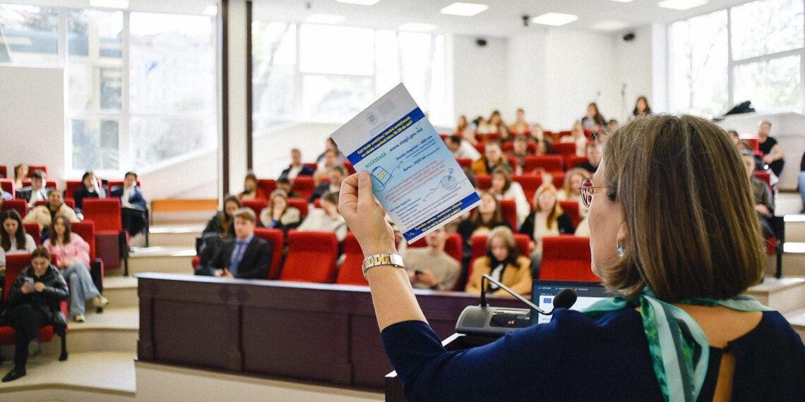 Stagiu în UE, oportunitate pentru studenți