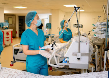 Asistenții medicali, sărbătoriți pe 12 mai