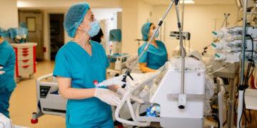 Asistenții medicali, sărbătoriți pe 12 mai