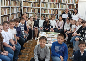 Ziua Mondială a Libertății Presei marcată printr-o activitate educativă la Filiala de Carte Românească „George Barițiu”,  Brașov-Ungheni