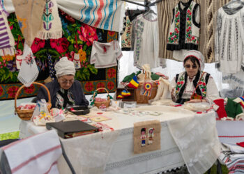 Poduri de flori – poduri de frăție