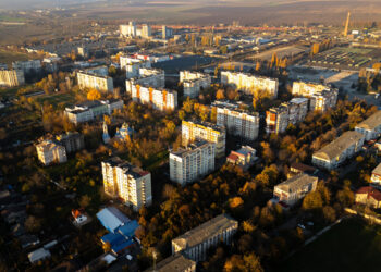 Orașele-poli de creștere vor beneficia în continuare de sprijin guvernamental